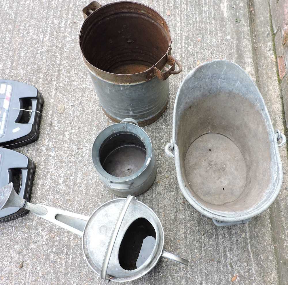 A collection of galvanised items - Image 4 of 4