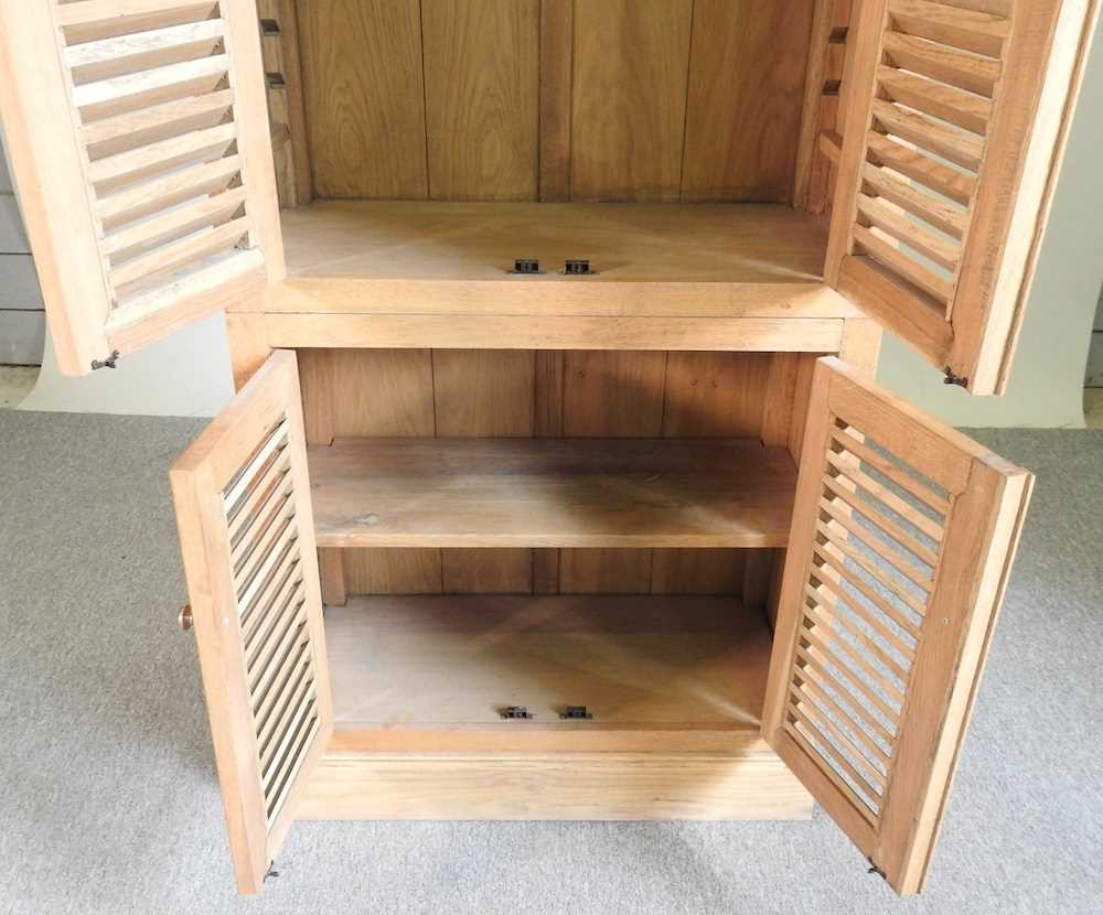 An oak cabinet - Image 3 of 7