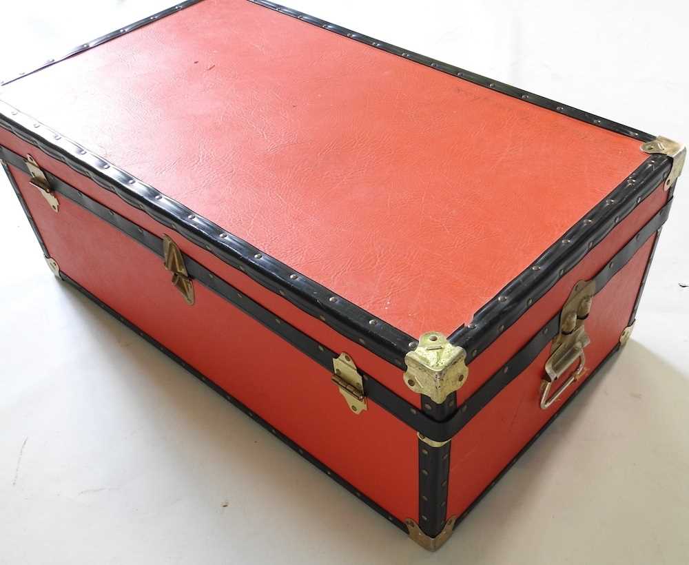 A metal bound trunk - Image 3 of 4