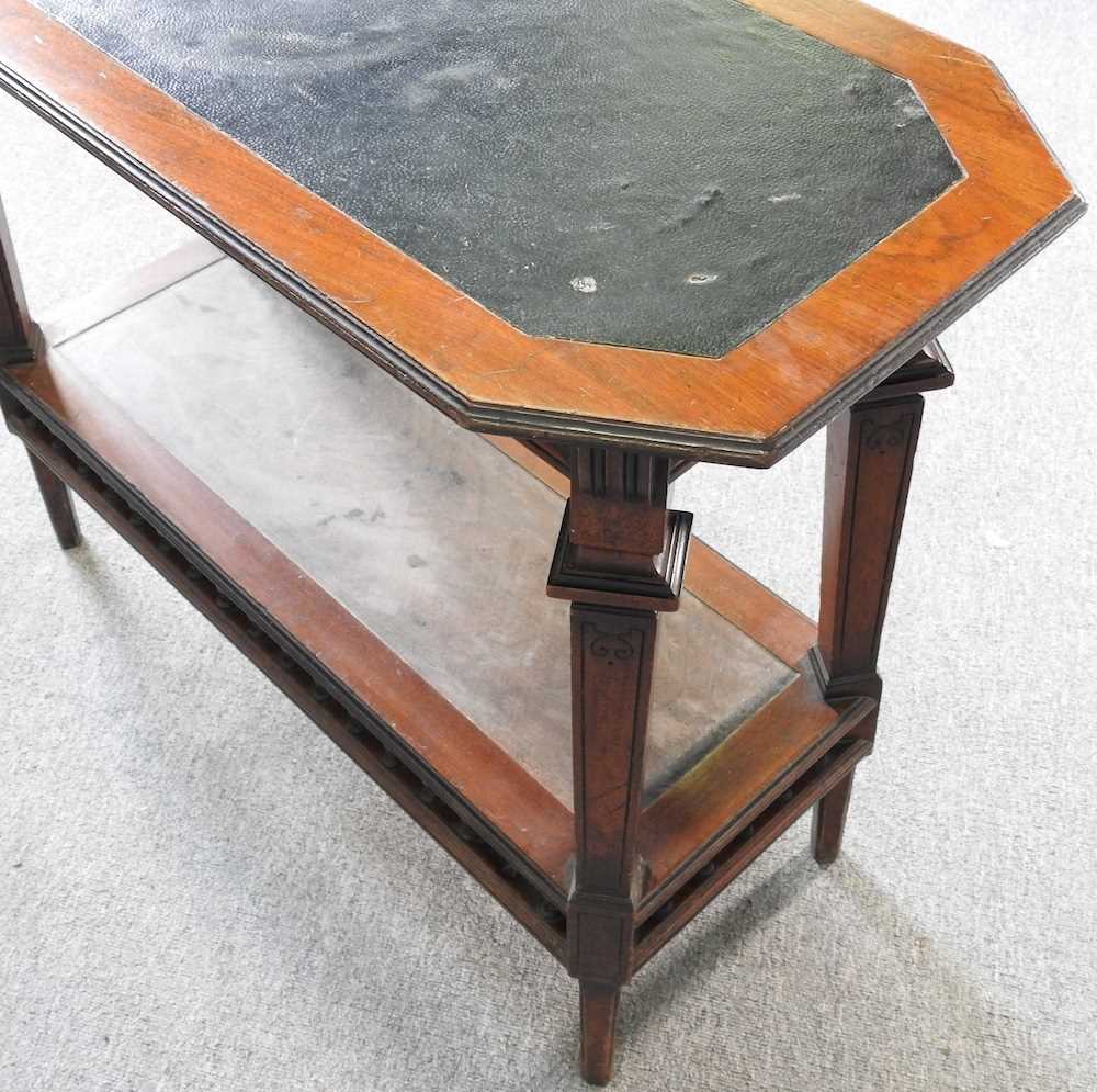 A Victorian side table - Image 3 of 4
