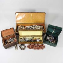 A collection of costume jewellery