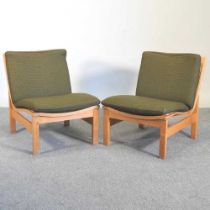 A pair of 1970's lounge chairs, with loose cushions (2)