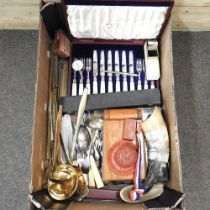 An early 20th century silver plated fish service, with mother pearl handles, cased, together with