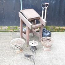 A wooden barrel stand, together with garden items, to include tools