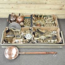 A collection of 19th century and later metal wares, to include copper kettles, brass candlesticks