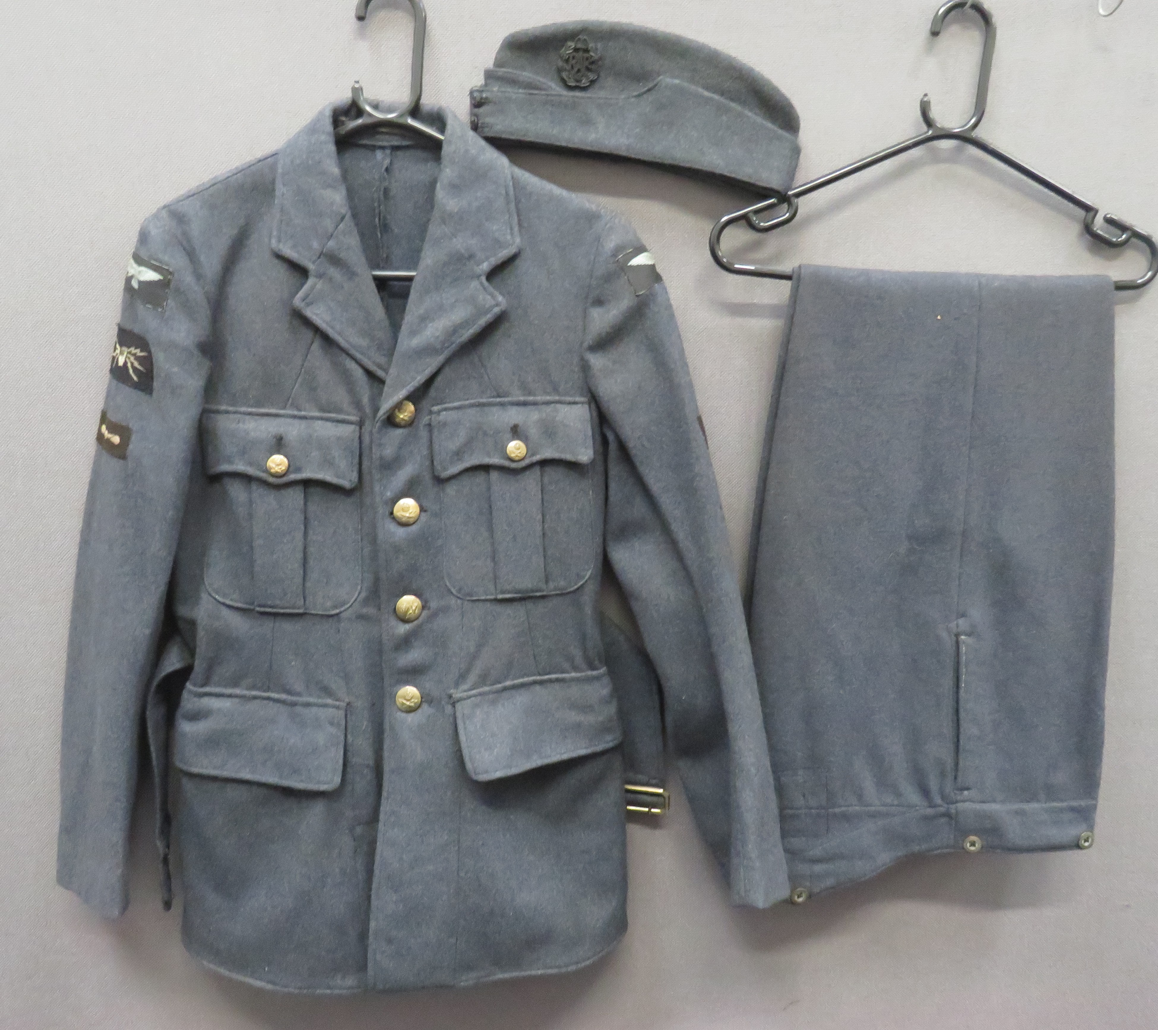 WW2 RAF Other Ranks Service Dress Uniform blue grey woollen, single breasted, open collar tunic.