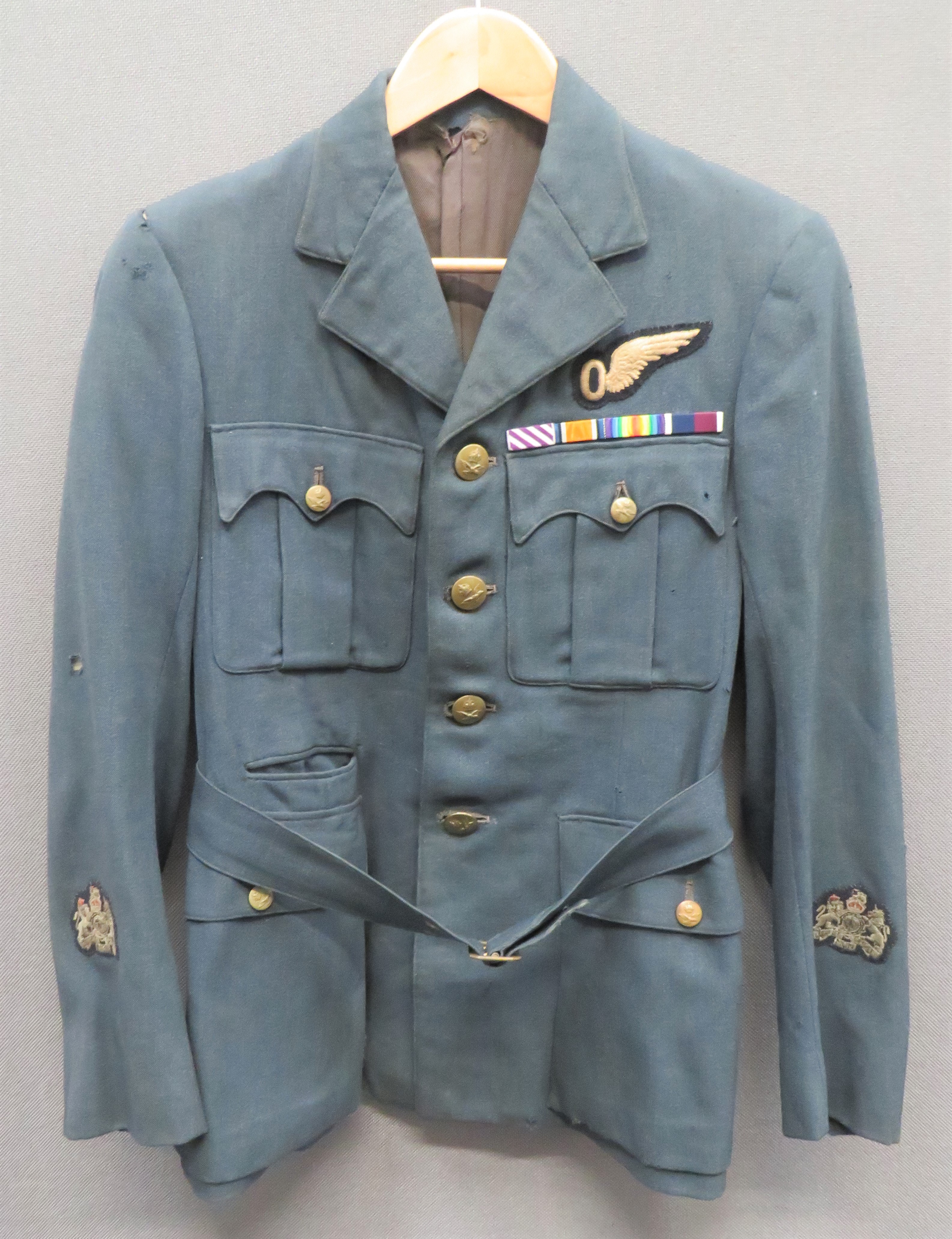 WW2 RAF Warrant Officer Observer's Service Dress Tunic blue grey, single breasted, open collar