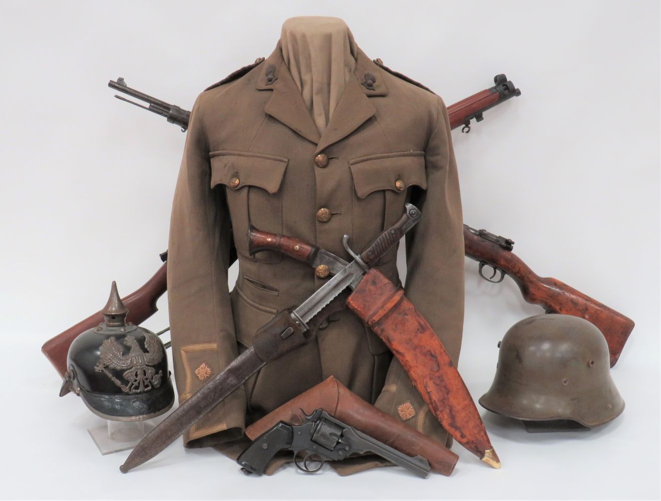 Militaria, all guaranteed original. ONLINE ONLY - PAYMENT BY BANK TRANSFER ONLY