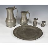 A graduated pair of 18th century Jersey pewter measures, baluster form, group 3, with IDSX