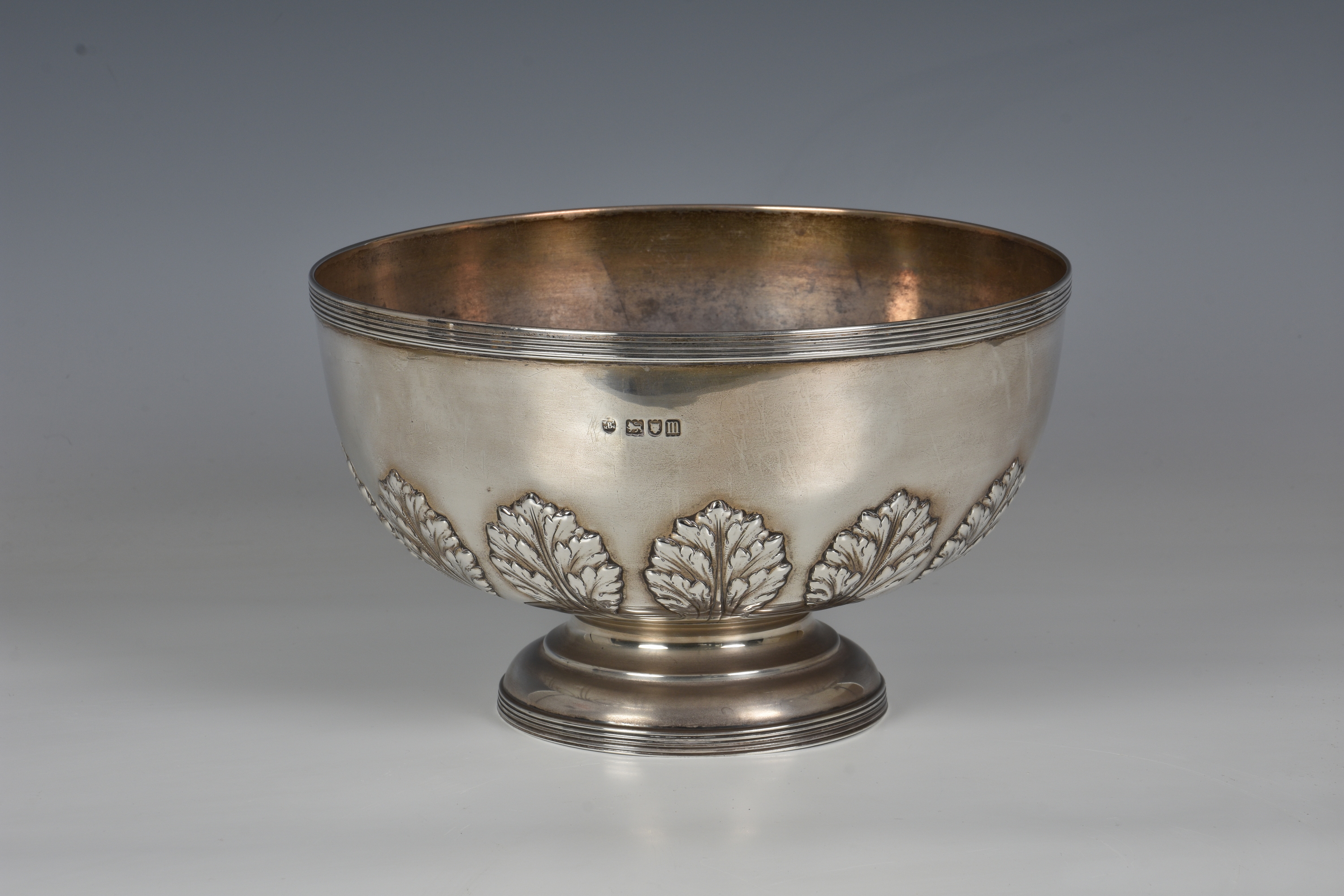Jersey Dog Club interest - a silver footed prize bowl, Edward Barnard & Sons Ltd., London 1907, - Image 2 of 2