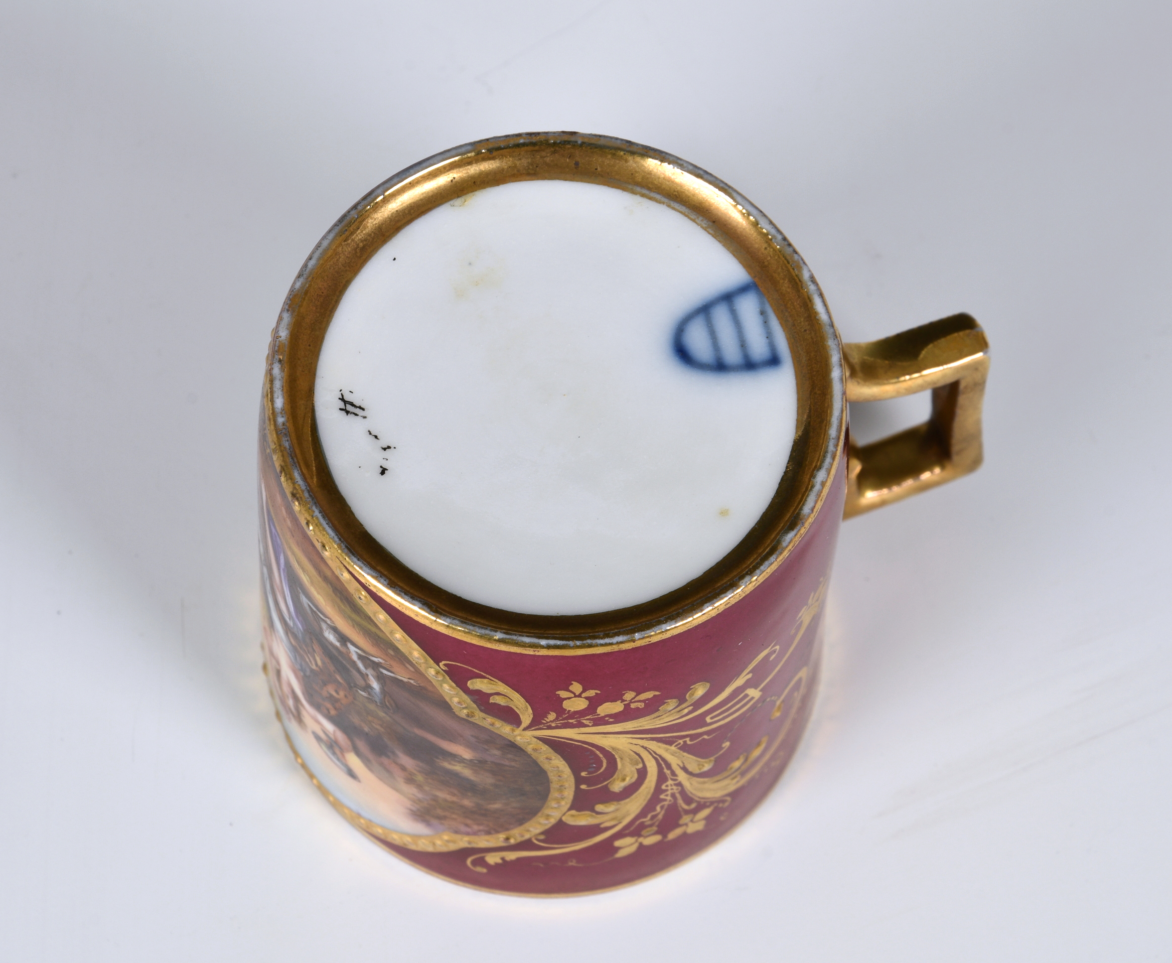 A Royal Vienna porcelain coffee can, late 19th / early 20th century, with a Bacchanalian scene of - Image 3 of 3