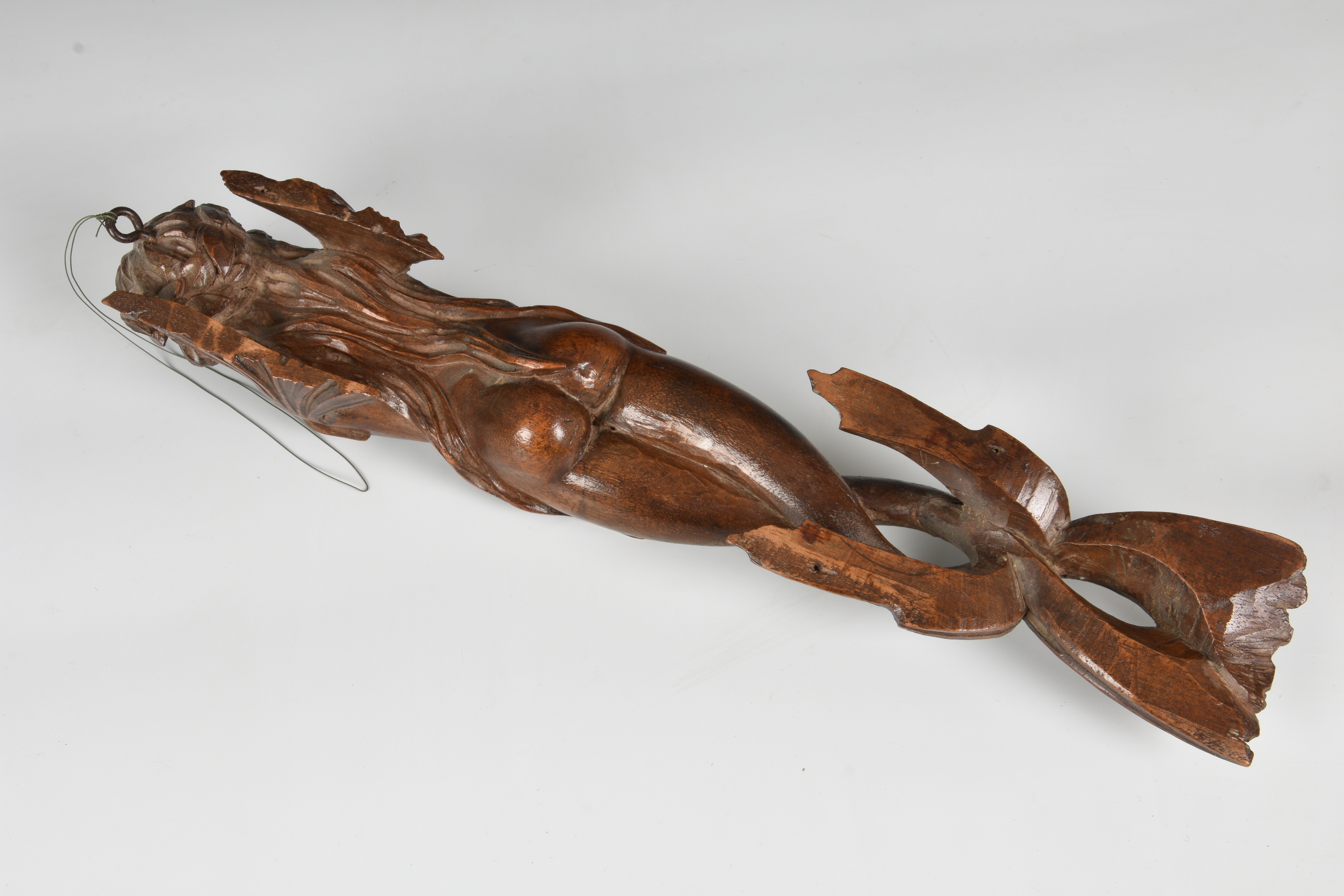 A carved wooden wall applique figure of a mermaid, probably 19th century, with short, fin-style - Image 3 of 3