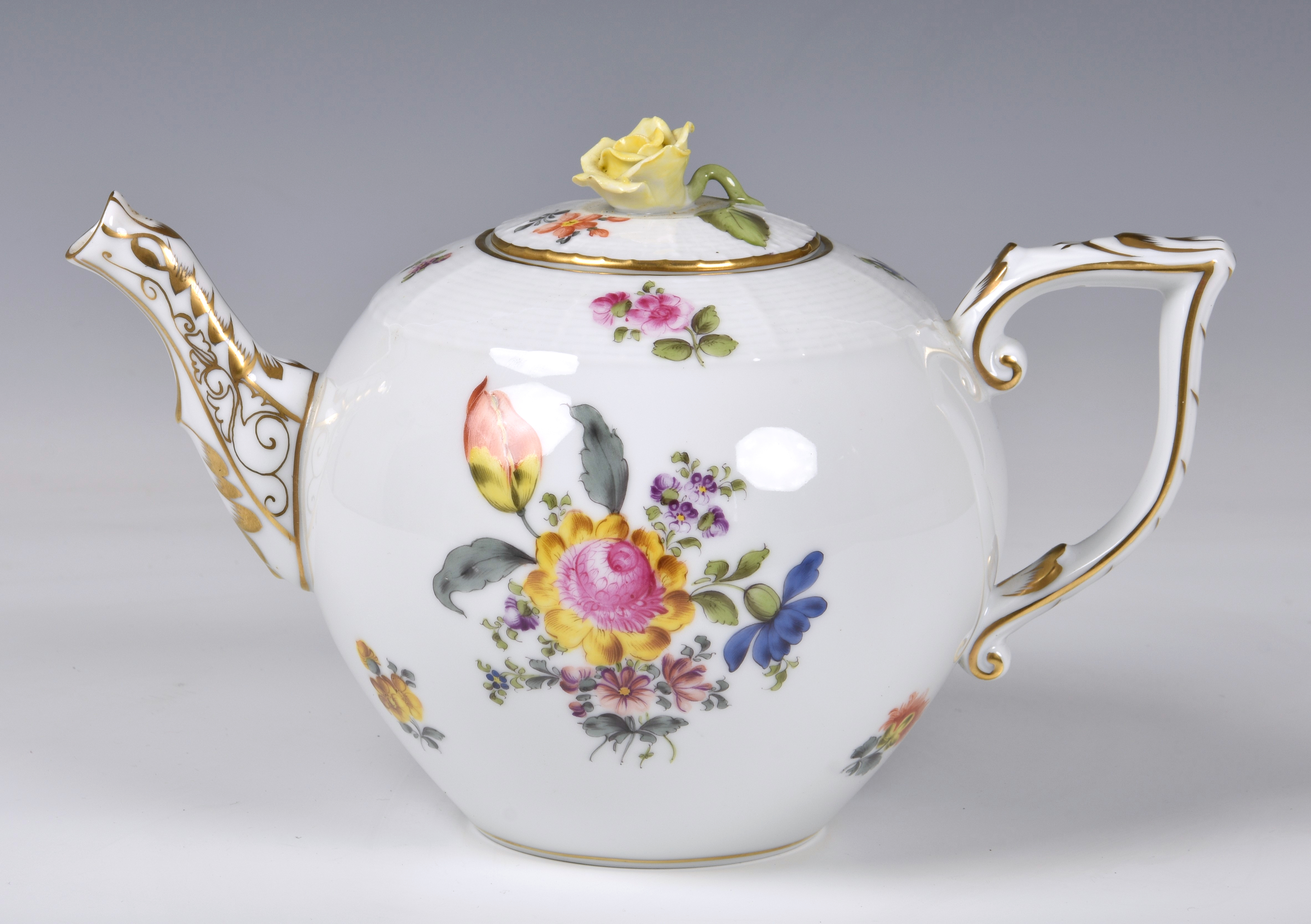 A Herend Teapot, white glaze with hand painted floral design and gilded decoration to handle and - Image 2 of 4