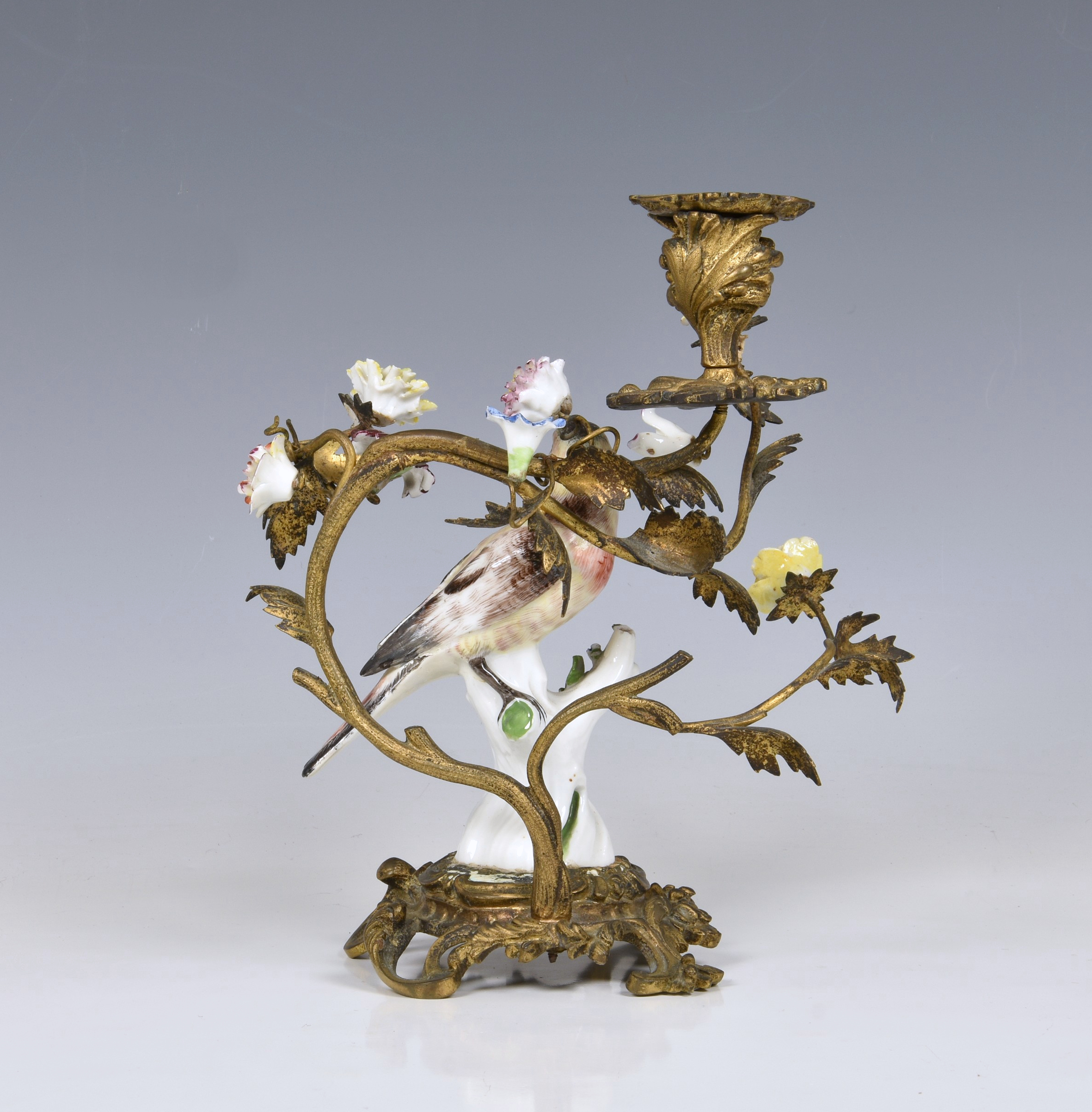 A Samson porcelain ormolu-mounted bird candlestick, 19th century, composed of a porcelain bird - Image 2 of 4