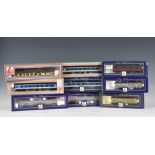 LIMA Railways - OO gauge Locomotives / Coaches / Rolling Stock Locomotives to include 204849A7