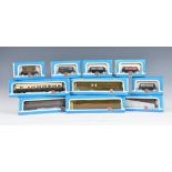 Airfix Railway - OO gauge Locomotives / Coaches / Rolling Stock to include Locomotives - 54120-0