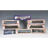 LIMA Railways - OO gauge Locomotives / Coaches / Rolling Stock Locomotives to include L205077