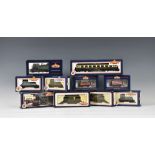 Bachmann Railways - A collection of OO gauge Locomotives / Tank engines / Coaches / Rolling Stock