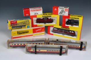 Vintage boxed Fleischmann HO gauge model railways