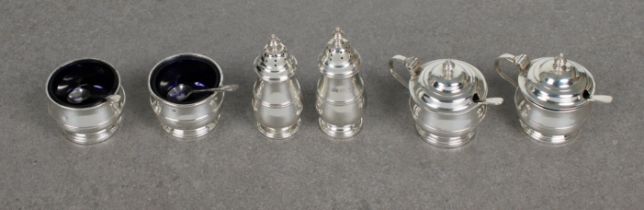 A Elizabeth II silver cruet set