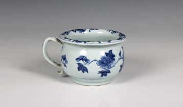 A mid 18th century Chinese miniature chamber pot from The Nanking Cargo