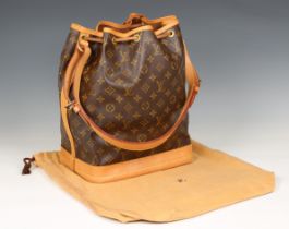 A Louis Vuitton monogrammed canvas Noe drawstring bag