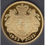 Coins : 2022 Gold Proof Sovereign for Platinum Jubilee boxed with cert 0695