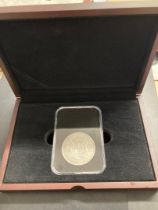 COINS : 1937 Boxed Silver Crown in EF condition slabbed in display box