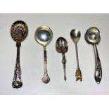 5 small spoons - 3 hallmarked silver, 1 white metal Bermuda and one silver plated