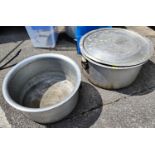 A large vintage aluminium cook pot with lid, 67cm