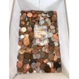 A quantity of GB and American coins including a 1929 Lundy puffin