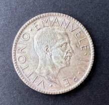 WORLD COINAGE: An Italian 1927R YRVI 20 Lira in high grade of Vittorio Emanuele III starting to tone