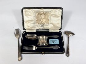 A hallmarked silver 3 piece christening set, cased London 1913, 2oz; a silver plated similar