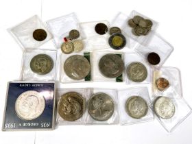 A George V 1935 crown; other pre-1947 silver coins etc.