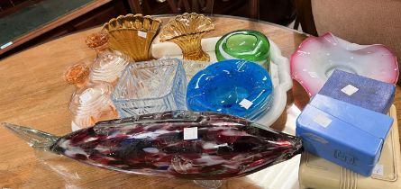 A selection of Art Deco glass ware, Murano style fish similar items