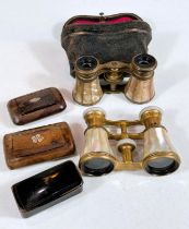 Two pairs of opera glasses and three snuff boxes