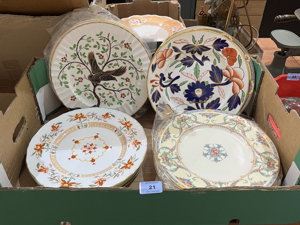 A collection of Royal Worcester and Coalport plates