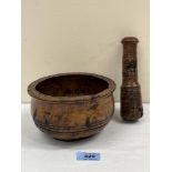 A burrwood treen mortar and pestle. 6½' diam