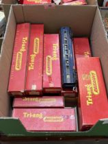 14 items of Triang TC series locomotives etc.