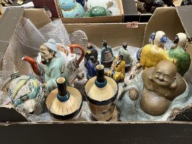 A box of oriental ceramics