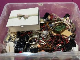 A large quantity of costume jewellery.