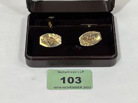 A pair of 9ct cufflinks. 5g.