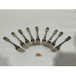 A set of nine George IV silver fiddle pattern dinner forks. London 1826. 20ozs 7dwts