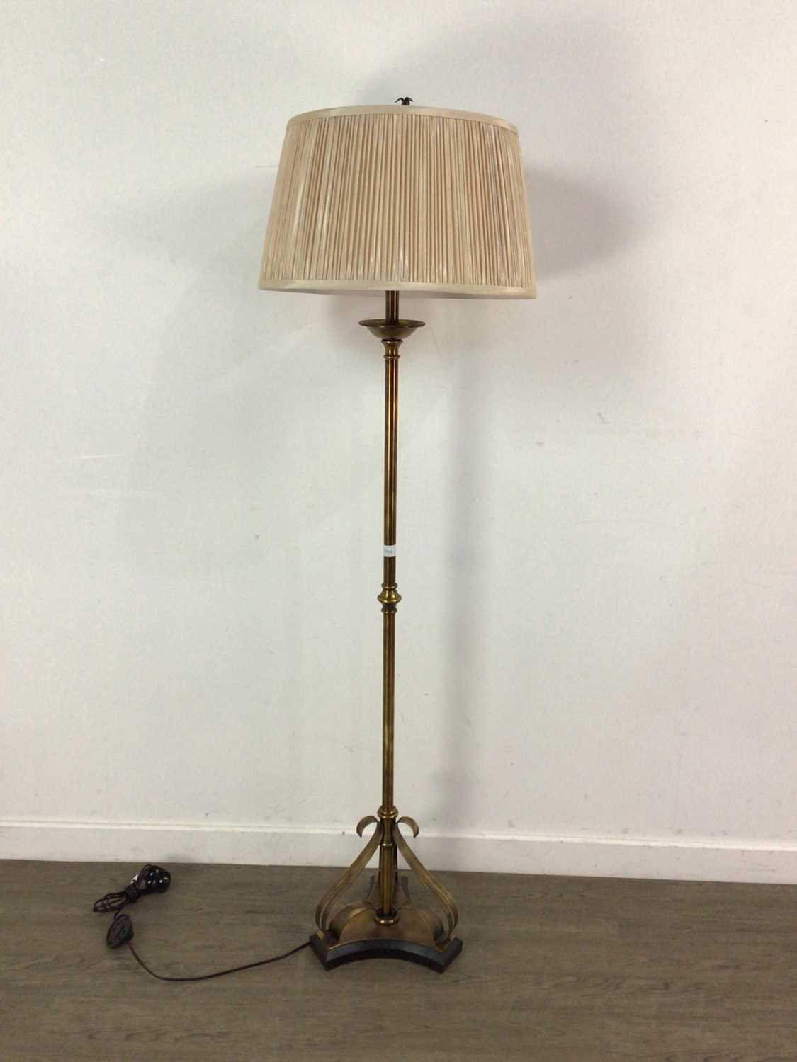 A MAHOGANY VALET STAND AND FLOOR LAMP - Image 2 of 2