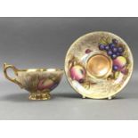 AN AYNSLEY 'ORCHARD GOLD' PART TABLE SERVICE AND OTHER TEA WARE