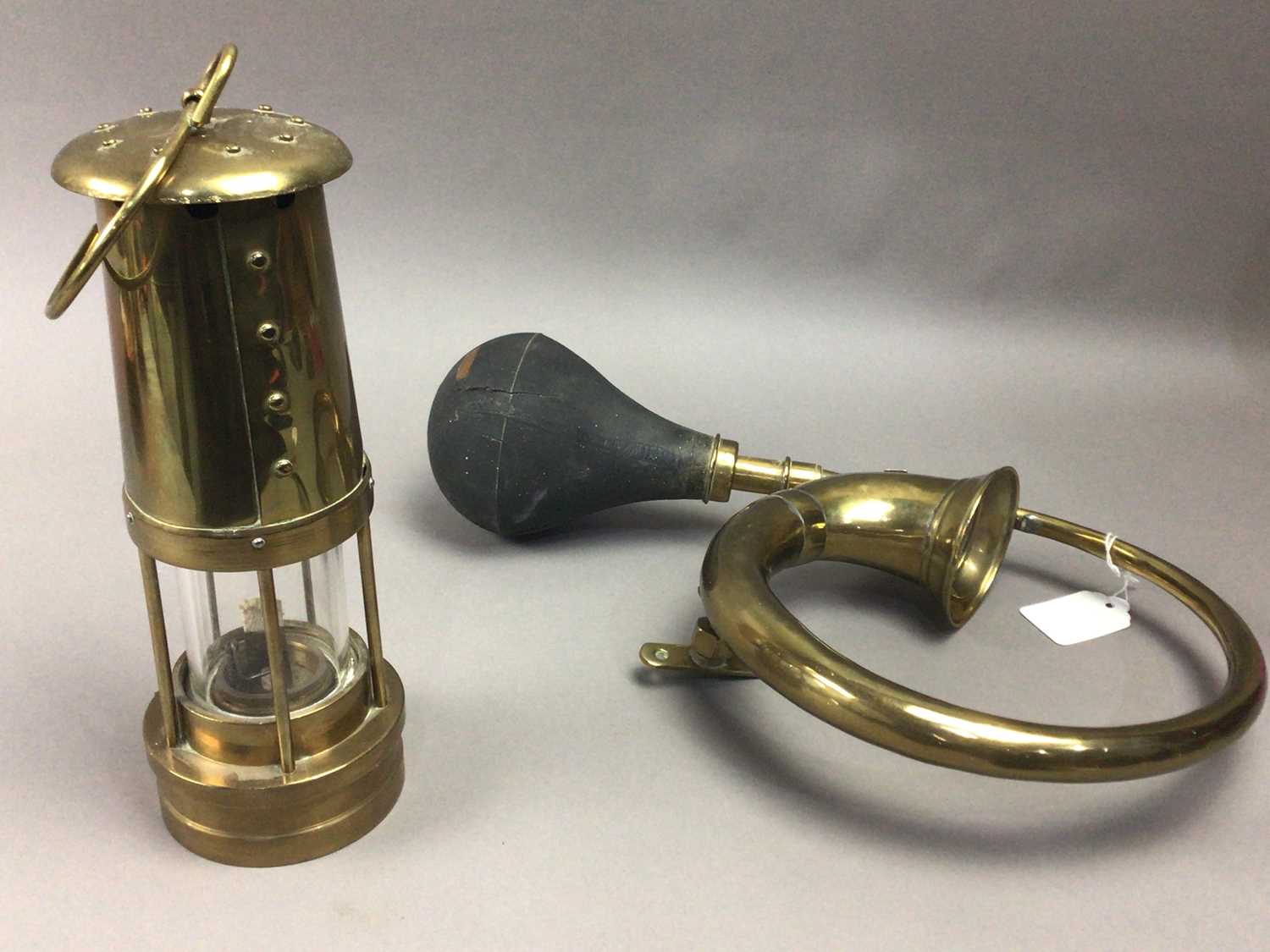 A MINER'S LAMP AND A BRASS CAR HORN - Image 2 of 2