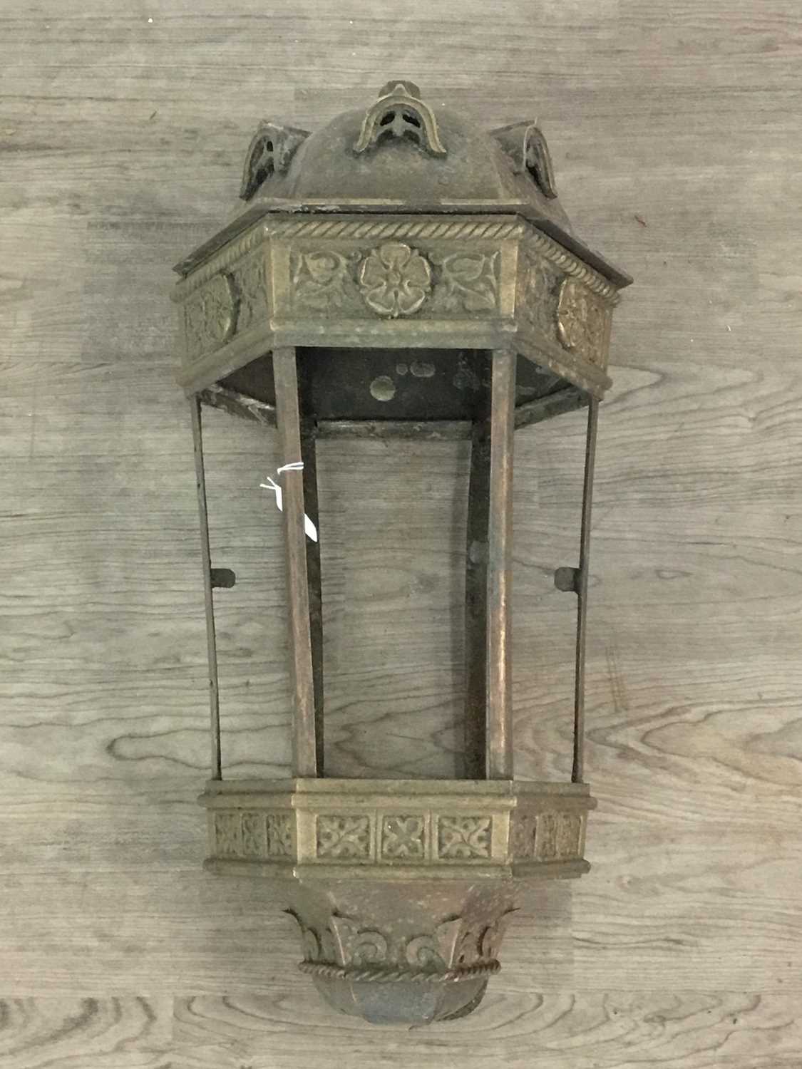 A MAHOGANY STANDARD LAMP, MAHOGANY CLOCK AND A LANTERN - Image 5 of 5