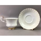 ROYAL ALBERT DINNER SERVICE VAL D'OR PATTERN