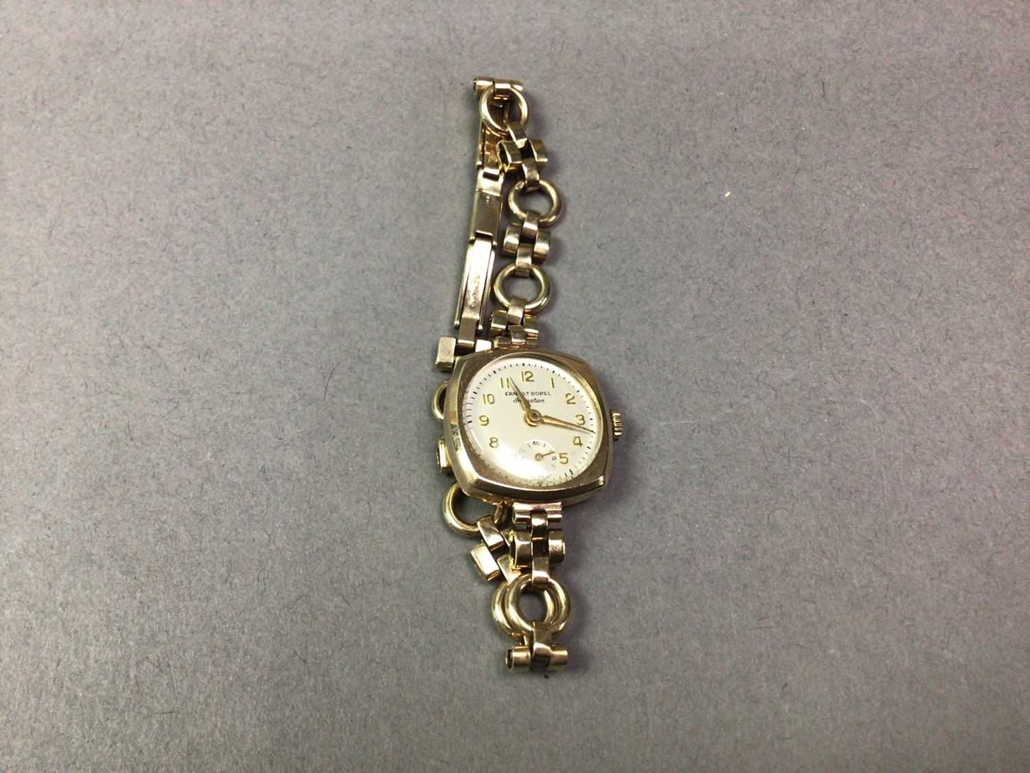 NINE CARAT GOLD MANUAL WIND BRACELET WATCH - Image 2 of 2