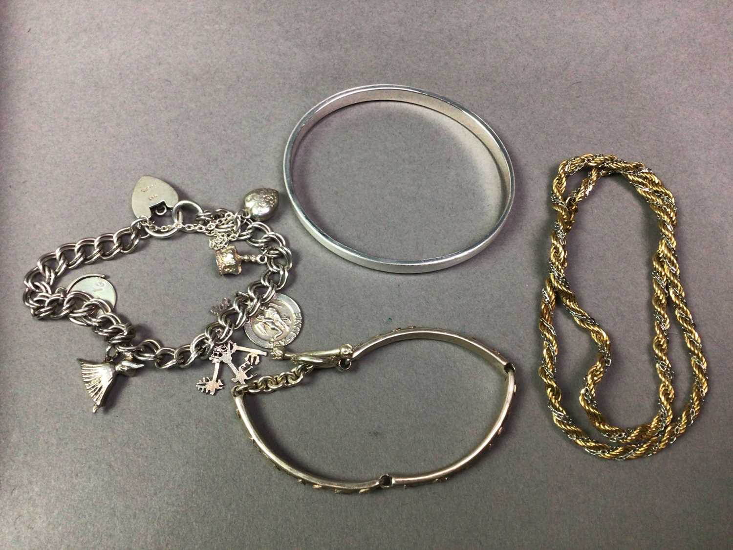 COLLECTION OF SILVER AND OTHER JEWELLERY - Image 2 of 2